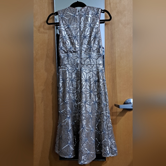 NWT STUNNING HARLYN DRESS - Picture 2 of 13